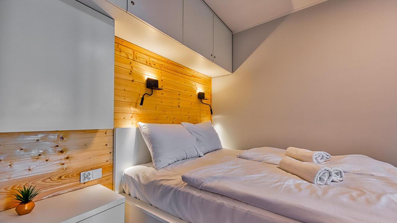 Apartament Pod Stogiem Izerskim - 5D Apartamenty Świeradów-Zdrój Exterior foto